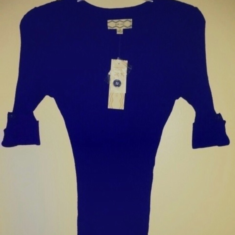 Juniors Pink Rose Cobalt Sweater Size M